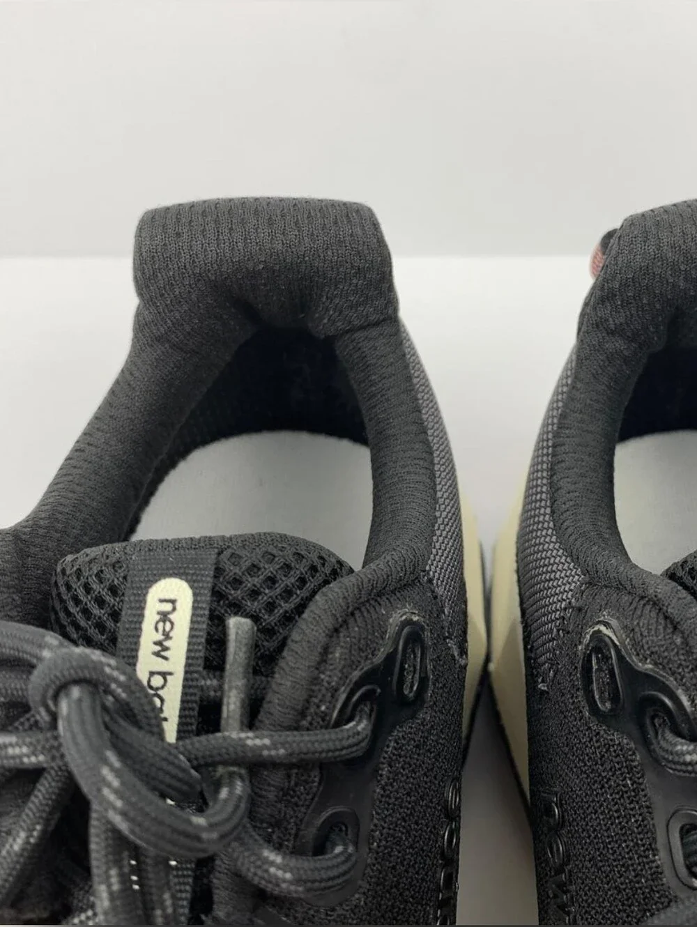 New Balance WTNTRCP6 Trail Running Shoes Women's Size 7.5 Black Gray
